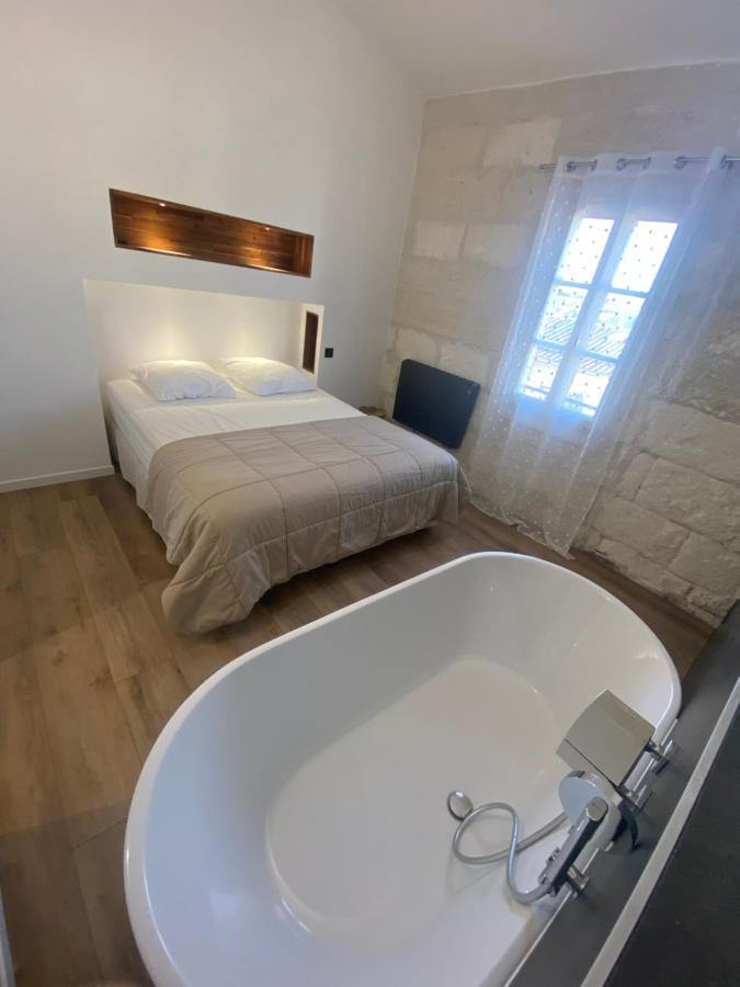 Loft Spacieux Au Coeur Des Remparts D'Aigues-Mortes Eksteriør billede